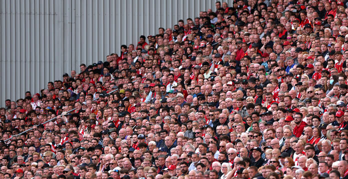 Liverpool fans_Digital - Website - Standard ImageCard