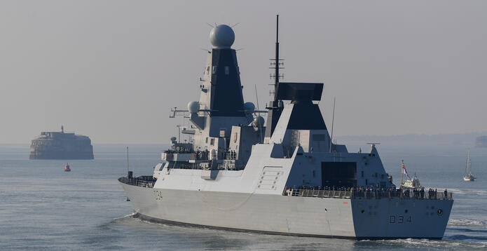 HM Diamond leaves Portsmouth in 2021_Digital - Website - Standard ImageCard