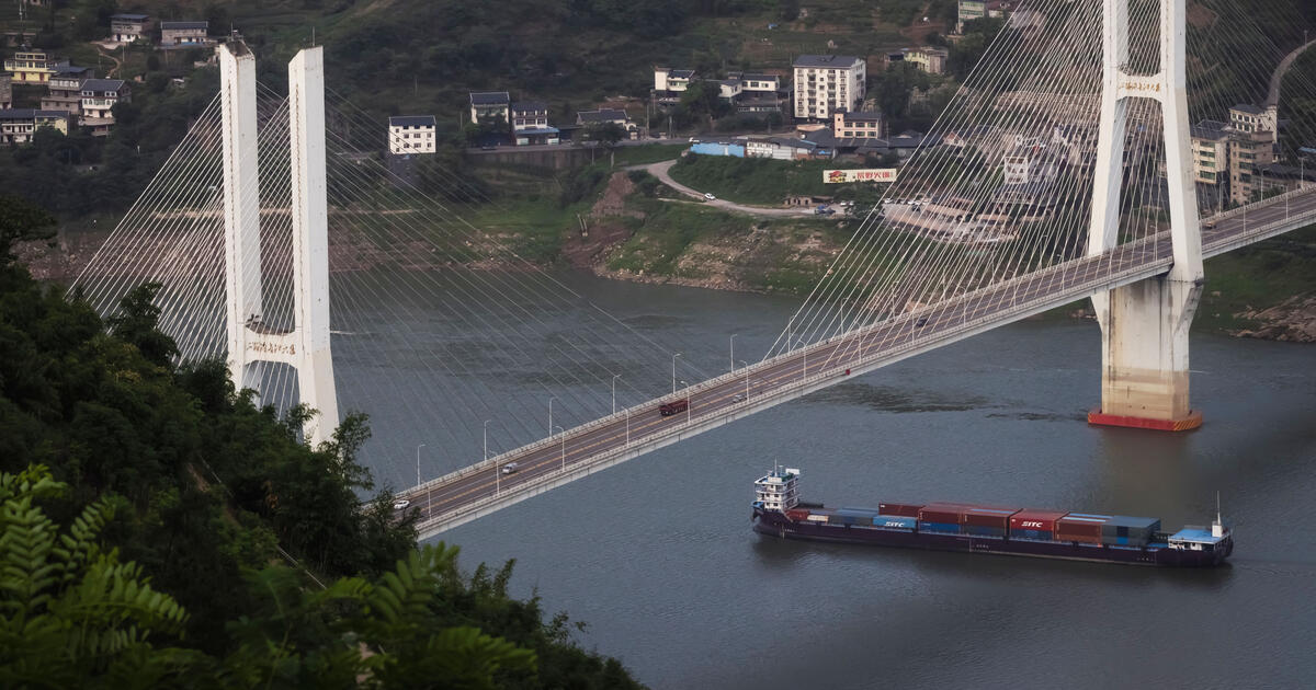 Cargo ship sailing on Yangtze River