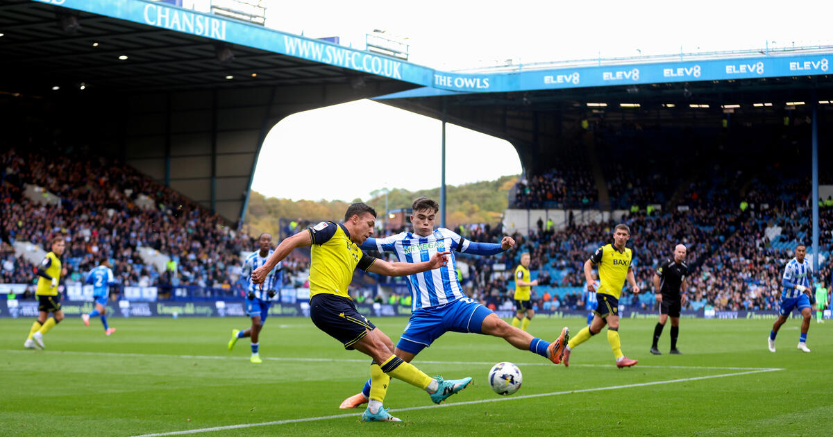 Sheffield Wednesday FC v Oxford FC action shot