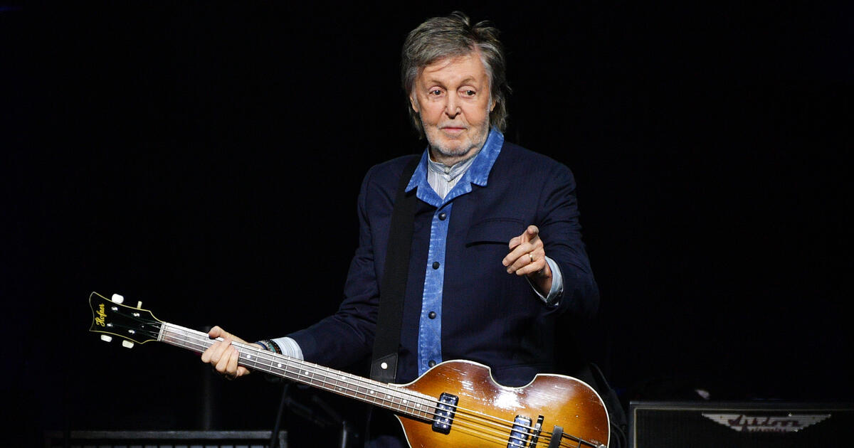 Sir Paul McCartney on stage_Digital - SEOSocialEditorial image