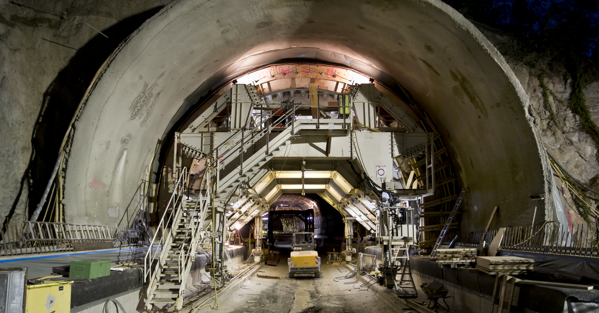 Tunnel construction site empty